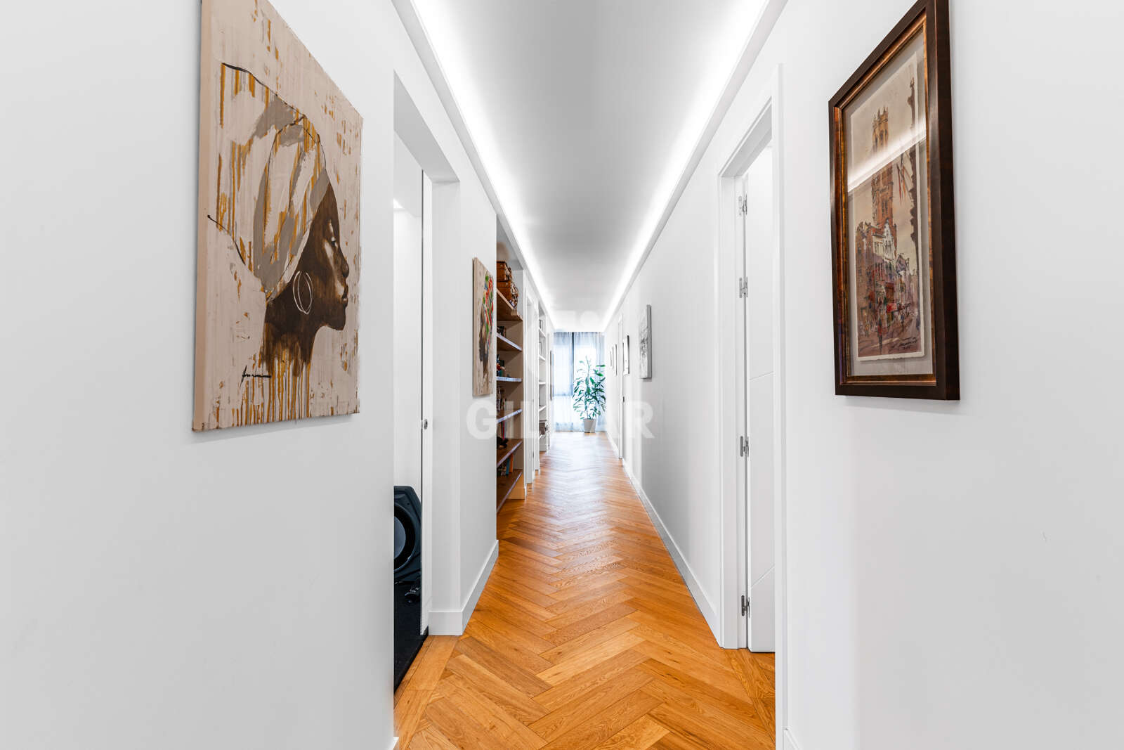 Property slider Gilmar