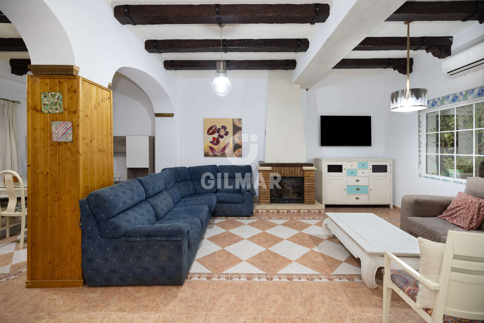 Property slider Gilmar