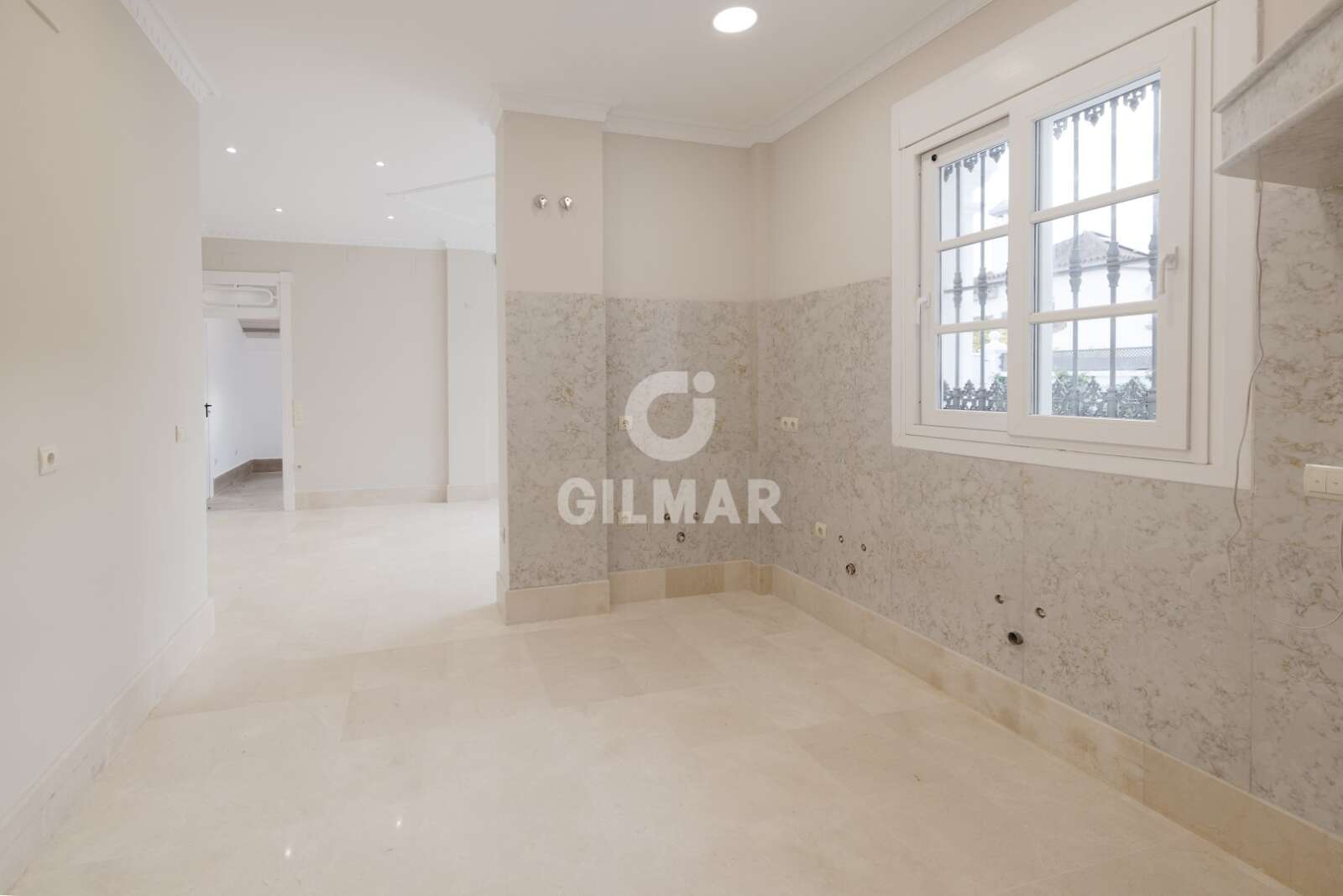 Property slider Gilmar