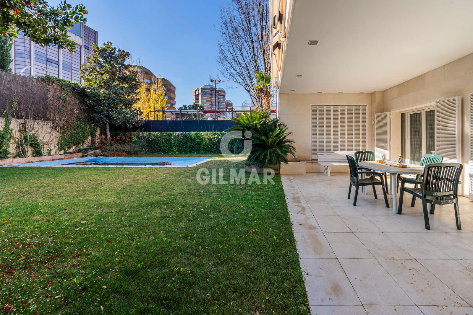 Property slider Gilmar