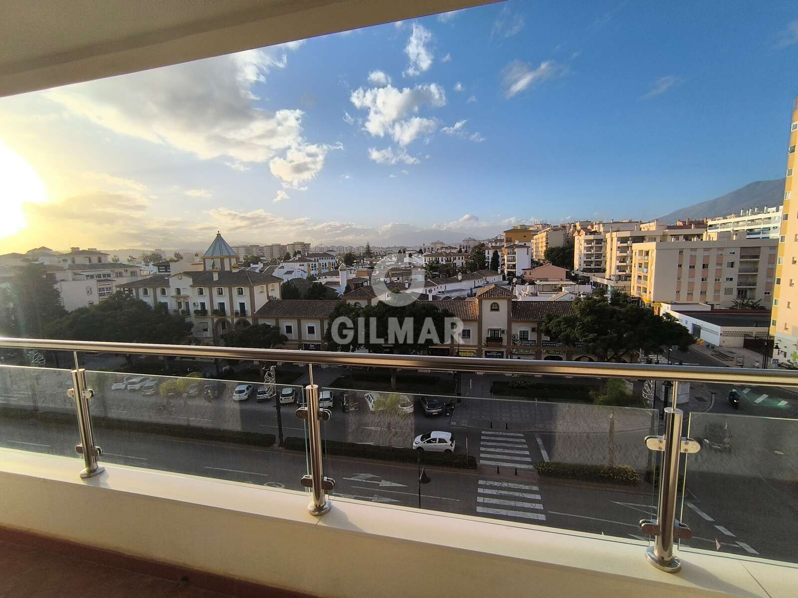 Property slider Gilmar