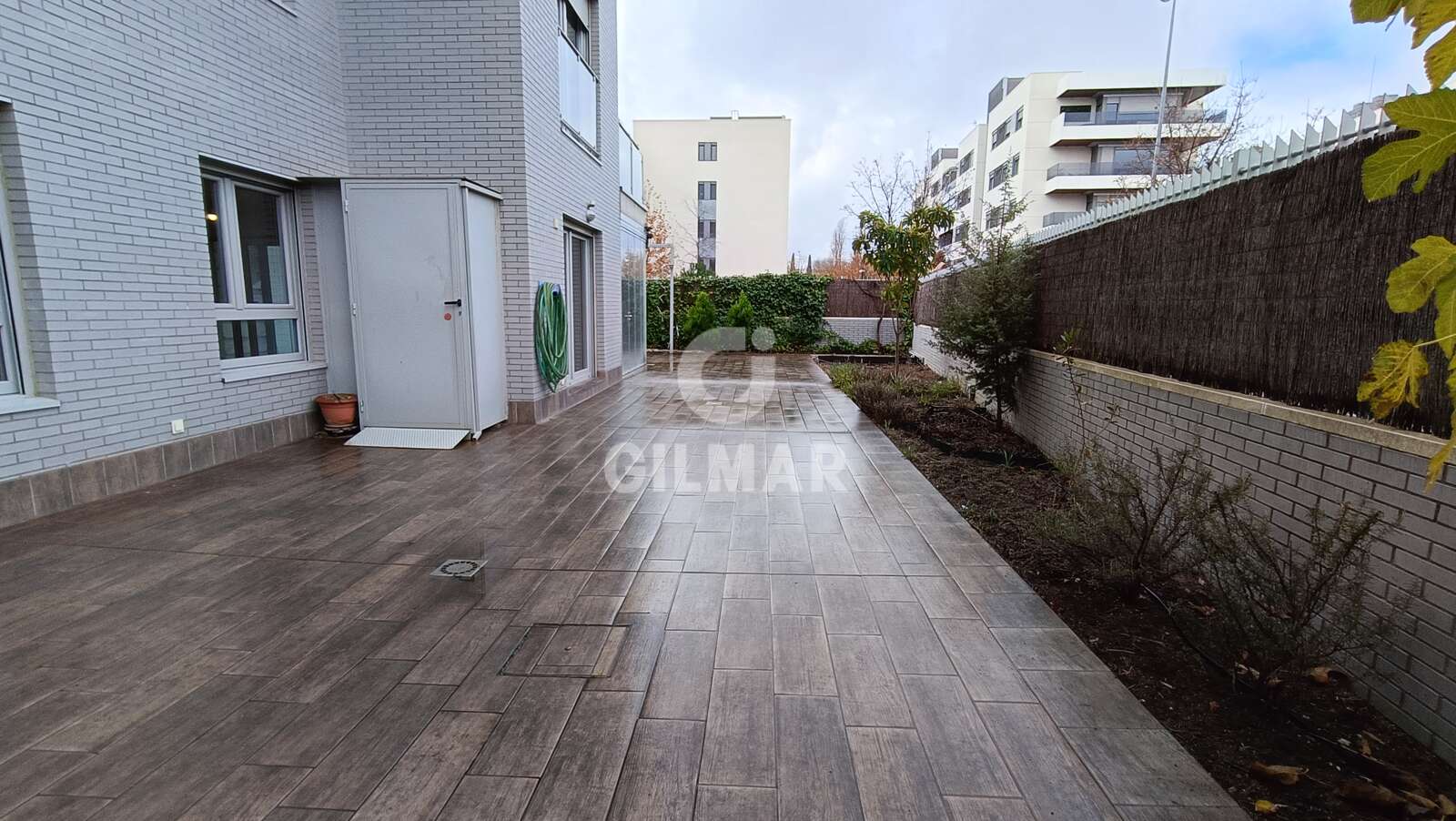 Property slider Gilmar