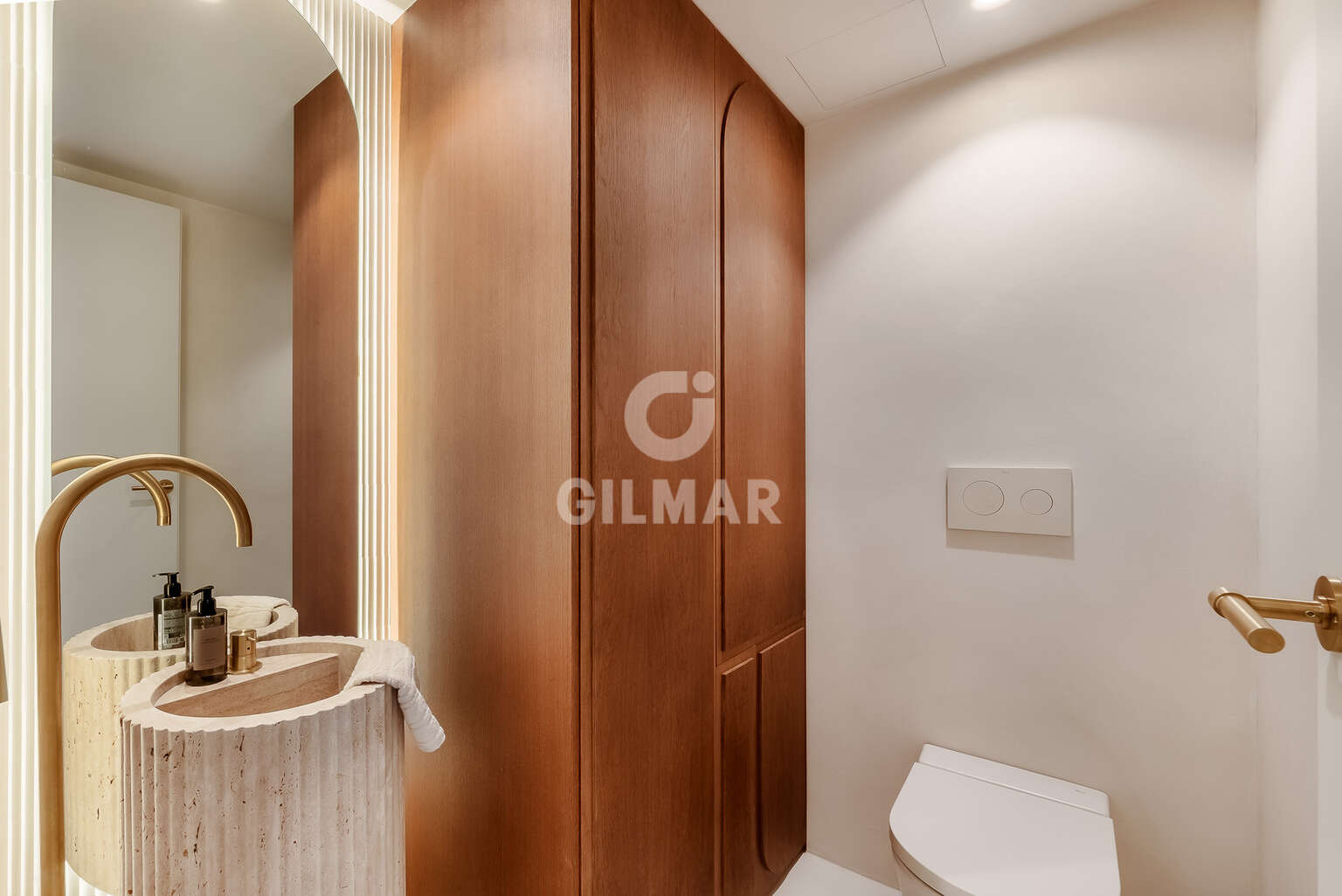 Property slider Gilmar