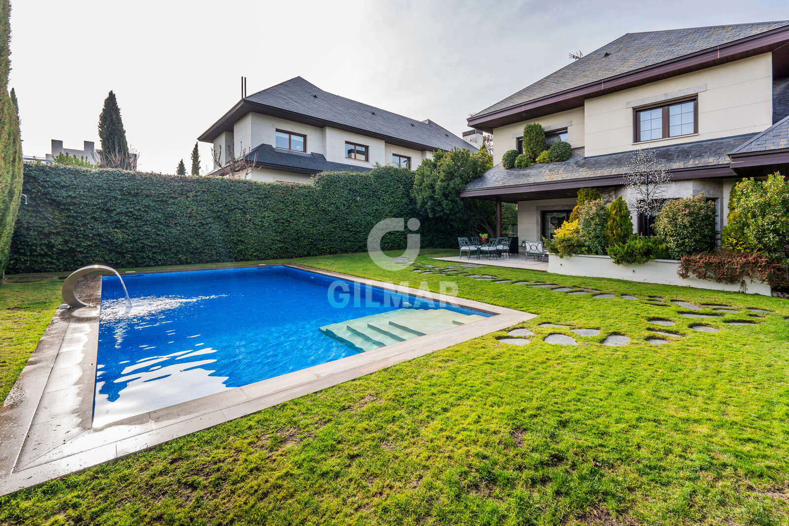 Property slider Gilmar