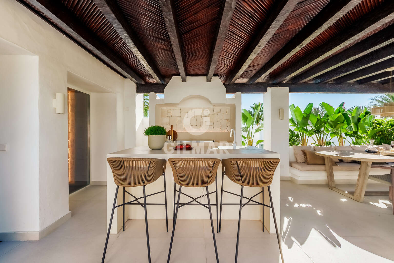 Property slider Gilmar
