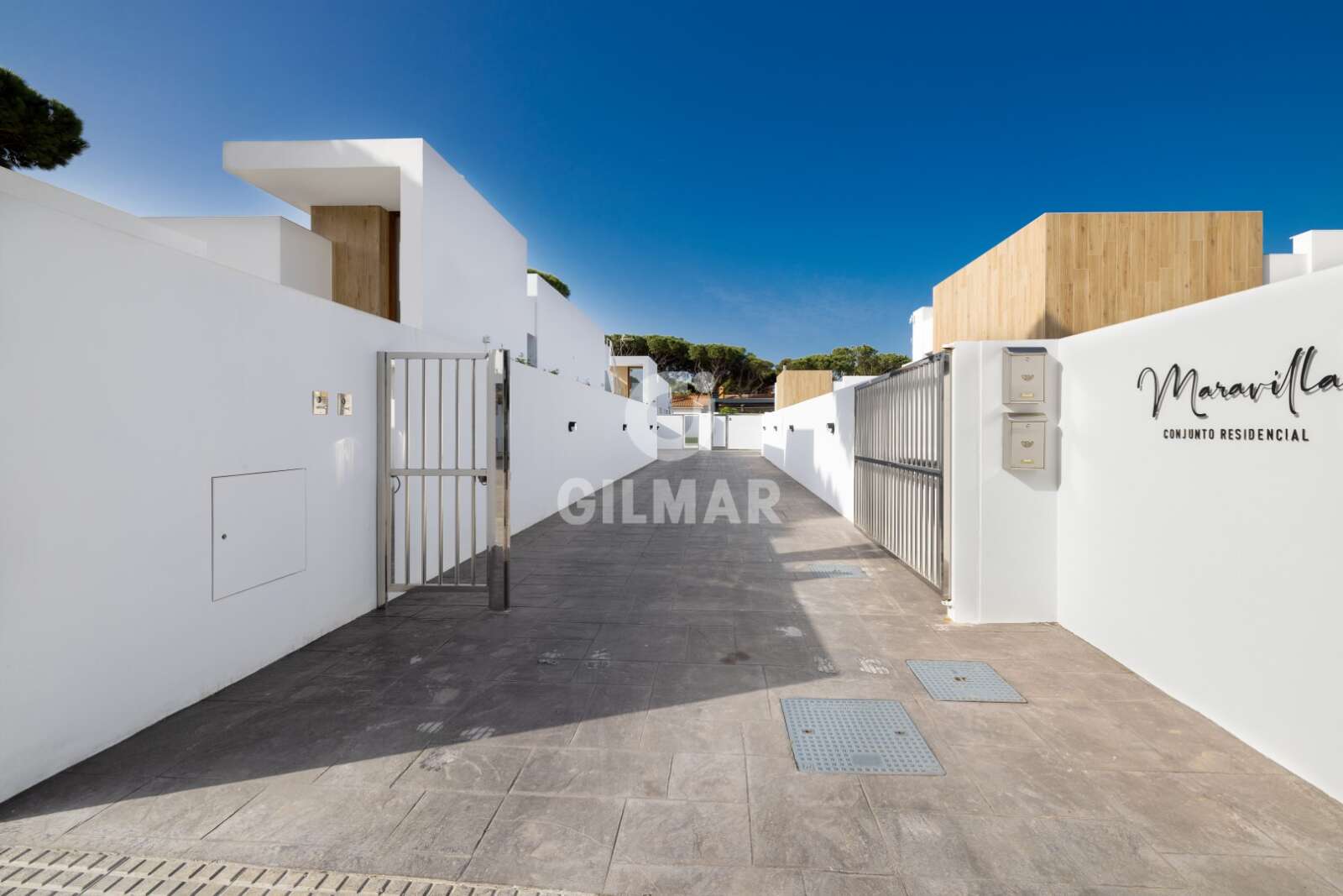 Property slider Gilmar