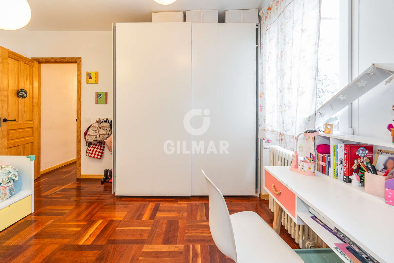 Property slider Gilmar