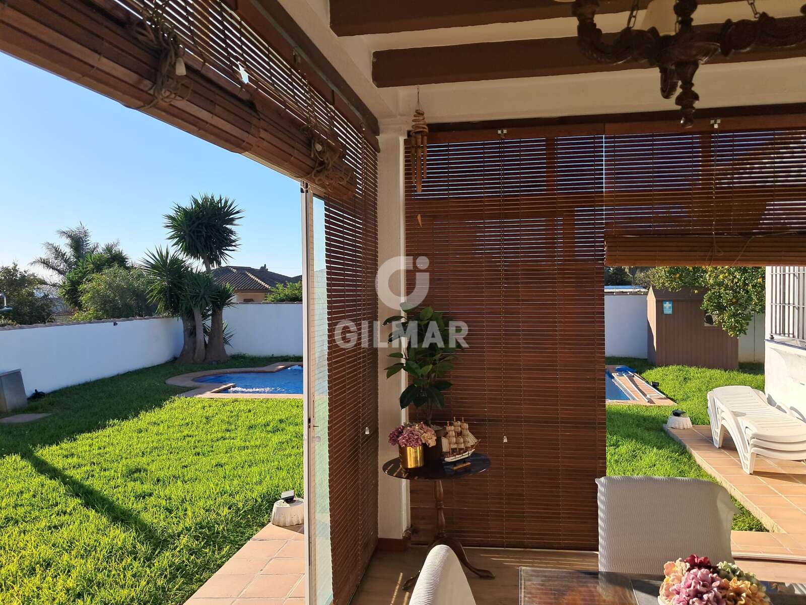 Property slider Gilmar