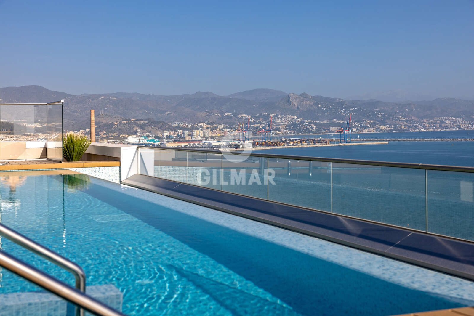Property slider Gilmar