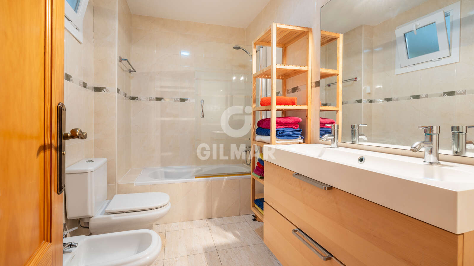 Property slider Gilmar