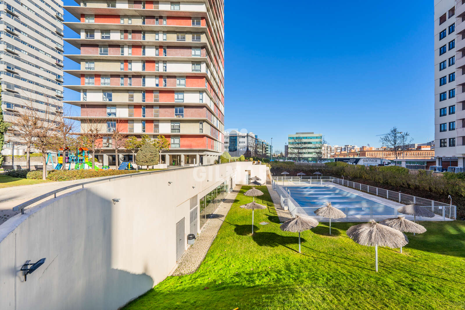Property slider Gilmar