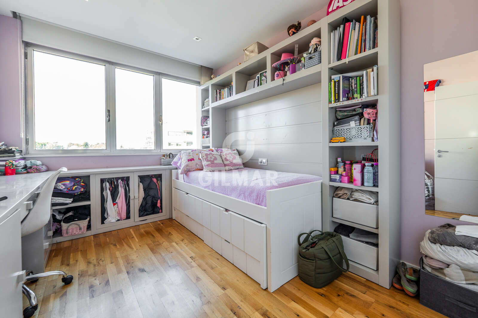 Property slider Gilmar