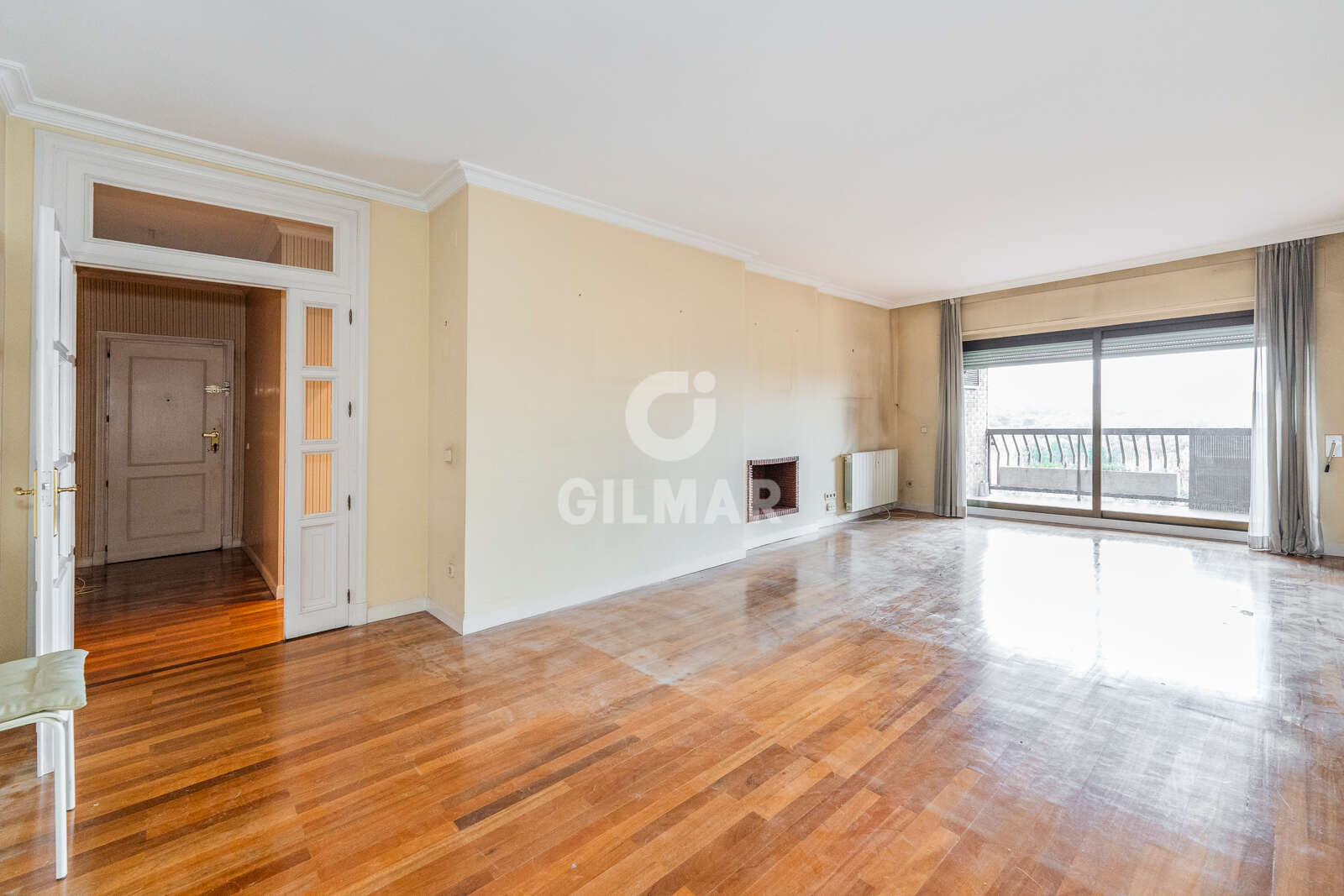 Property slider Gilmar