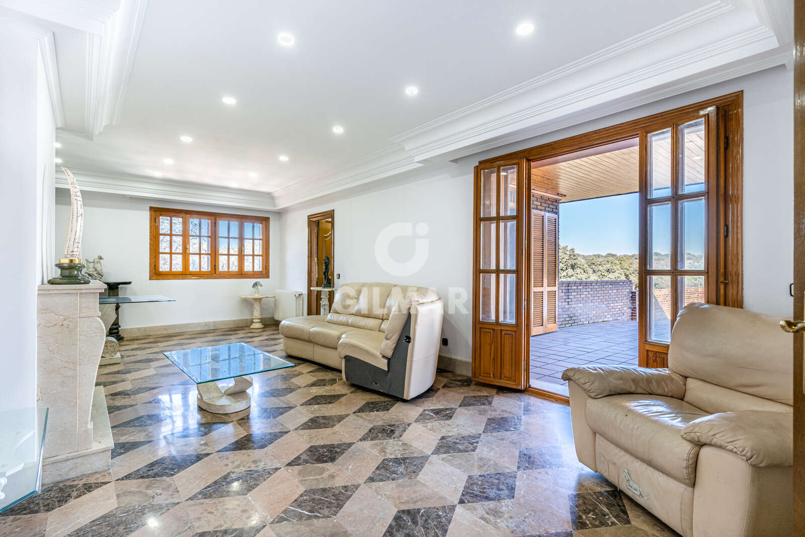 Property slider Gilmar