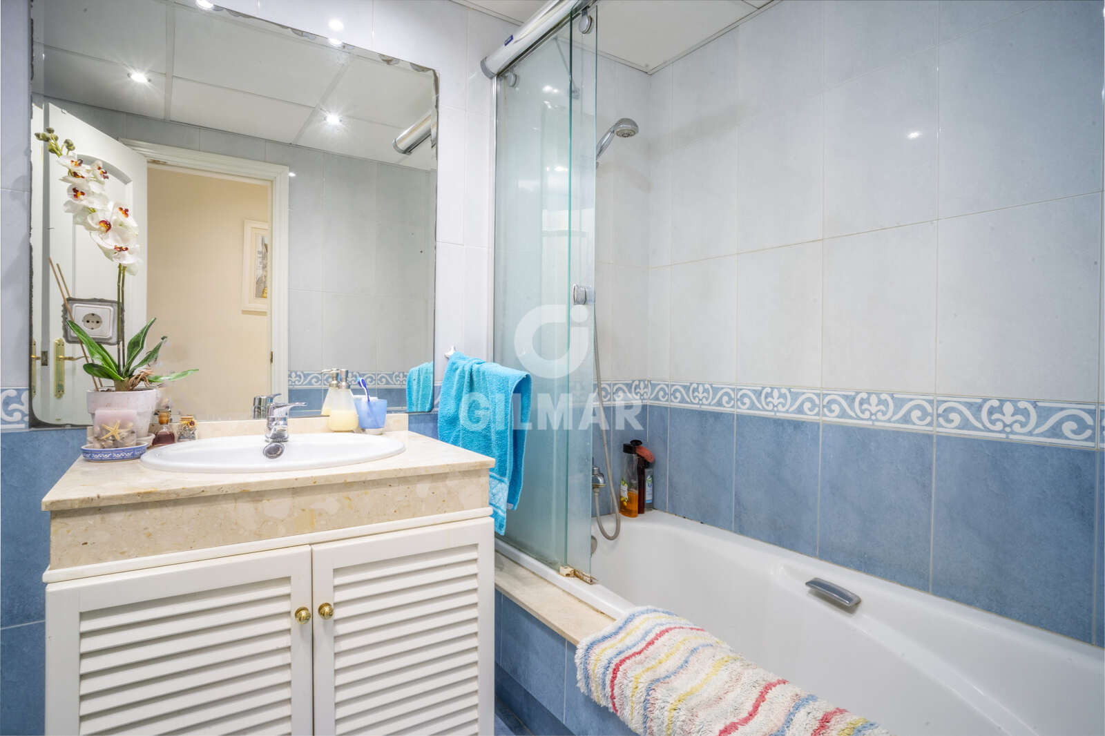 Property slider Gilmar