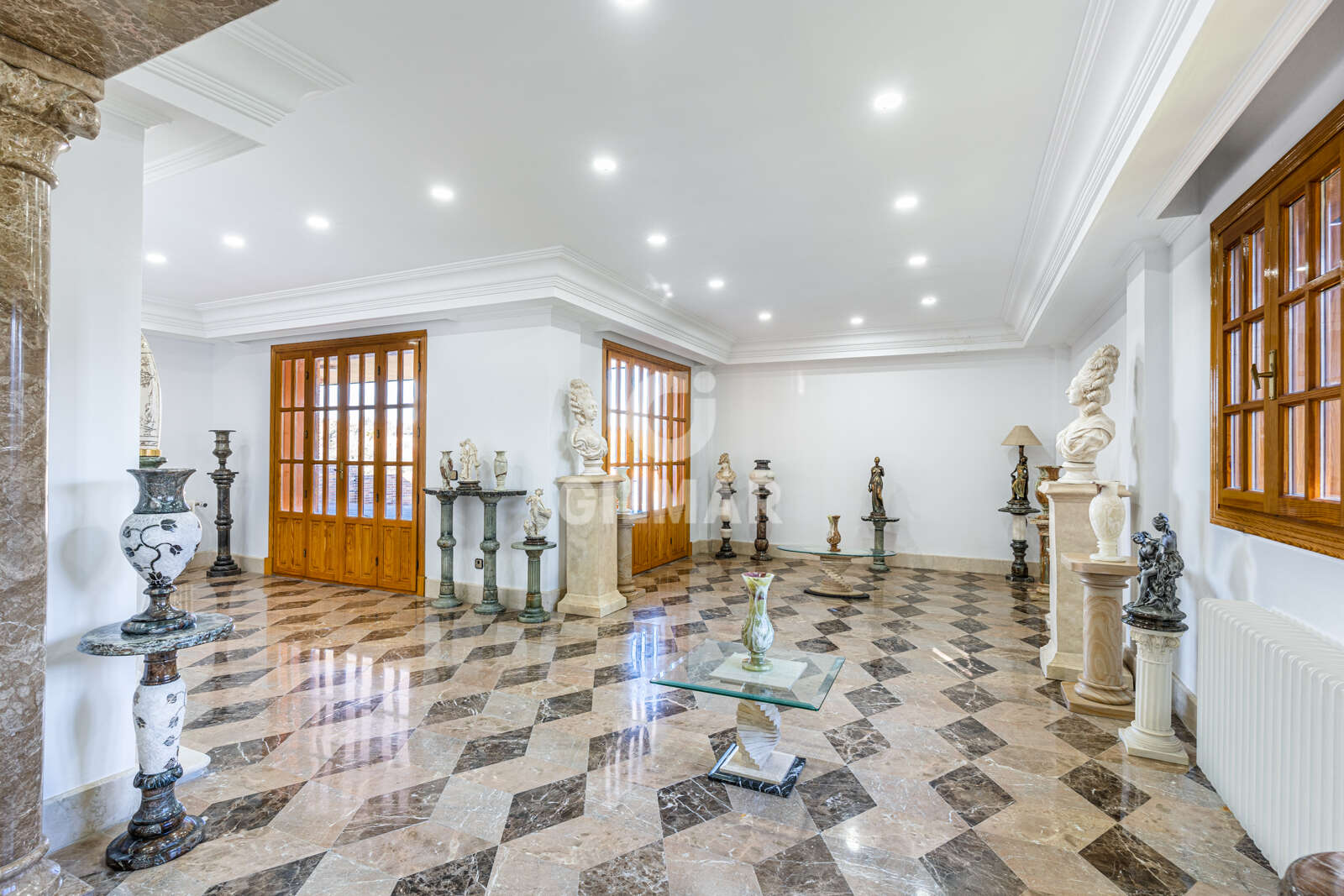 Property slider Gilmar