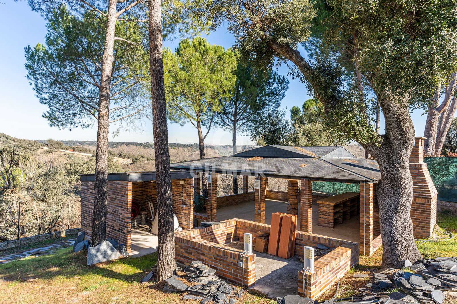 Property slider Gilmar