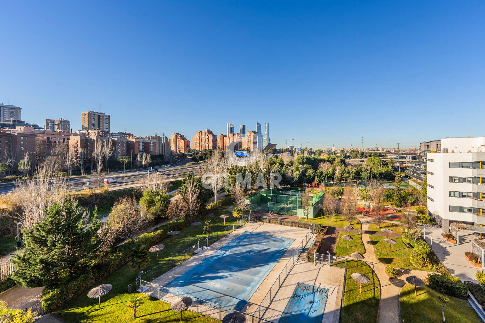 Property slider Gilmar