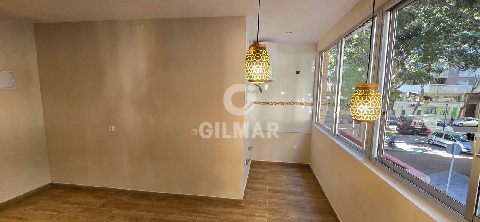 Property slider Gilmar