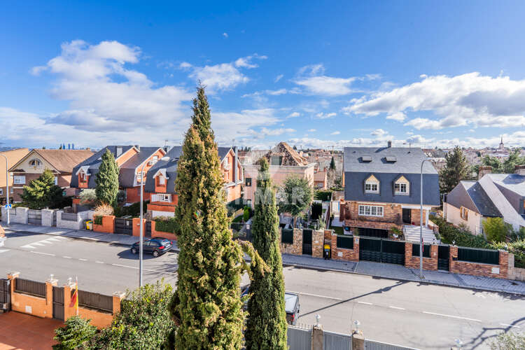 Chalet Independiente en venta en Pozuelo de Alarcón – Madrid | Gilmar