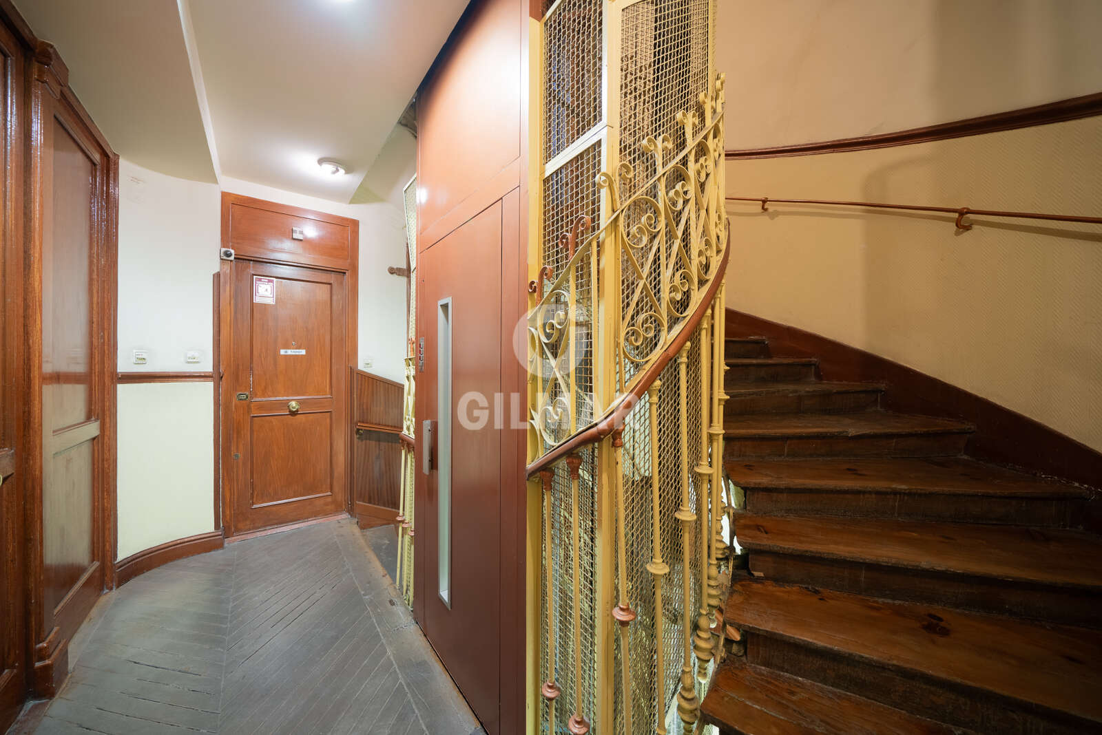 Property slider Gilmar