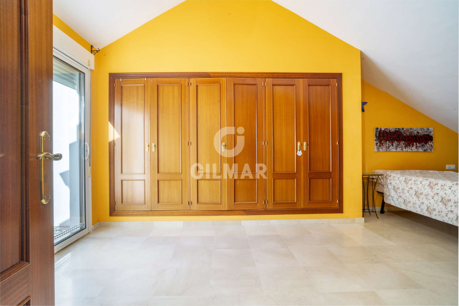 Property slider Gilmar