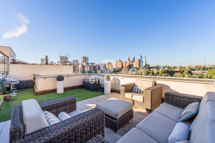 Tríplex en venta en Sanchinarro – Madrid | Gilmar Consulting