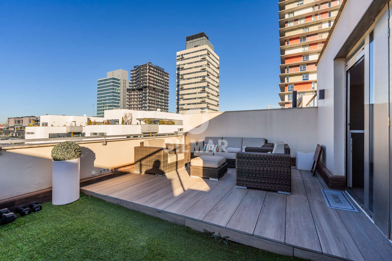 Property slider Gilmar