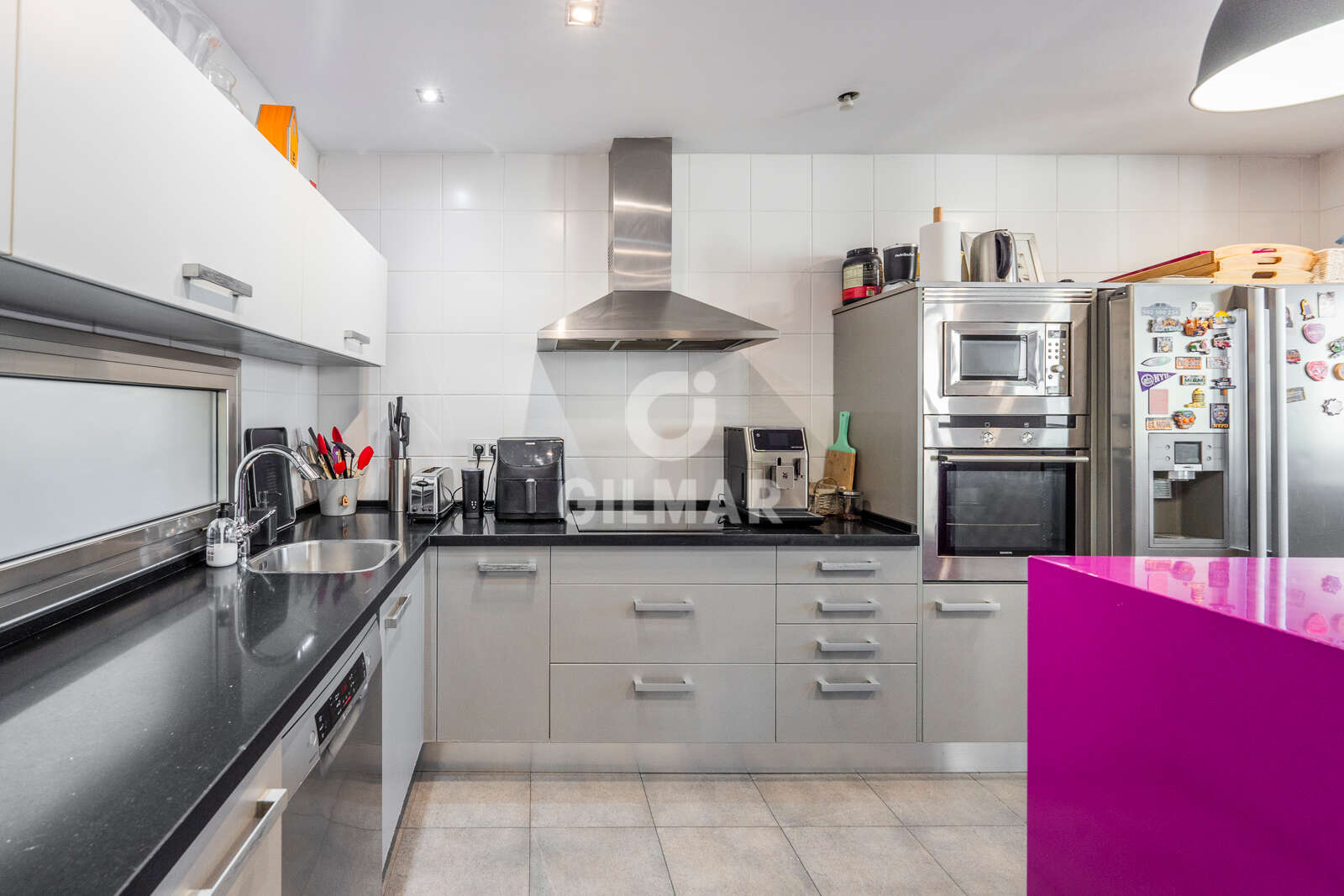 Property slider Gilmar