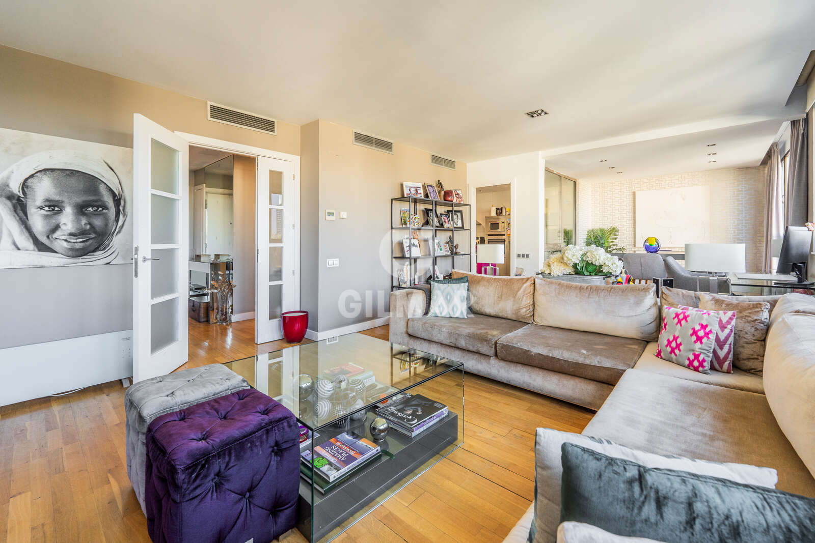 Property slider Gilmar