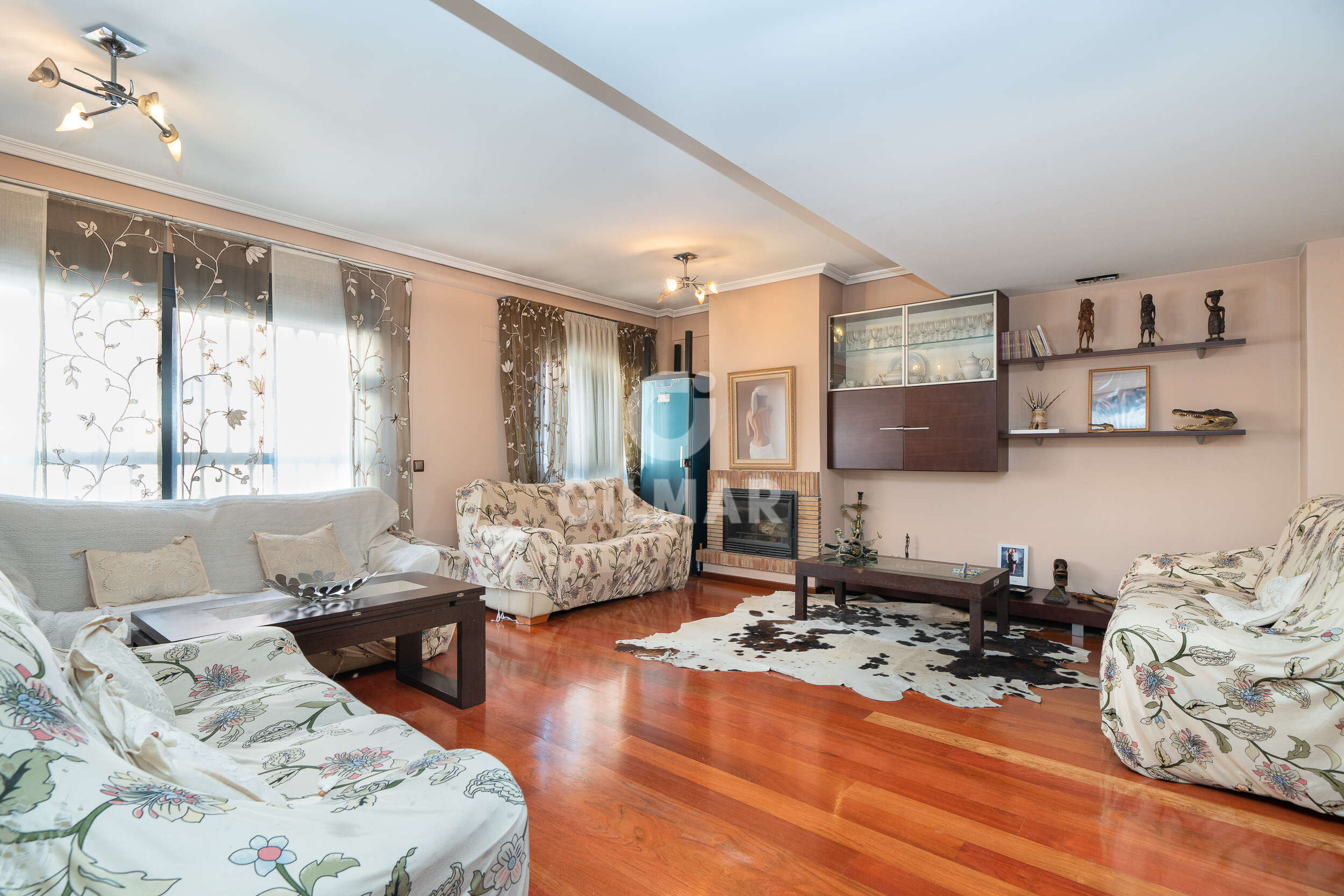 properties images