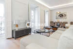 Madrid, calle principal, 123456
