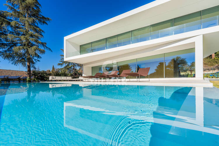 Chalet Independiente en venta en La Moraleja – Madrid | Gilmar