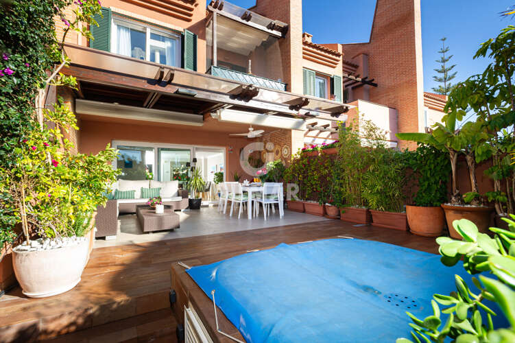 Townhouse for sale in Marbella Este – Málaga | Gilmar Consulting