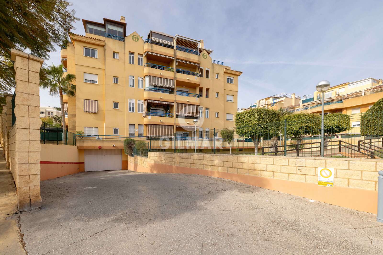 Property slider Gilmar