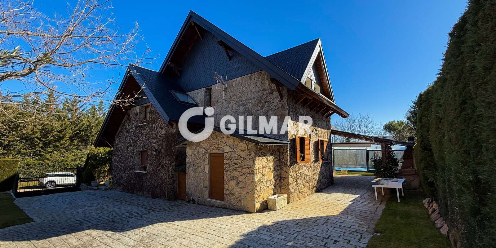 Chalet Independiente en venta en Navacerrada – Madrid | Gilmar