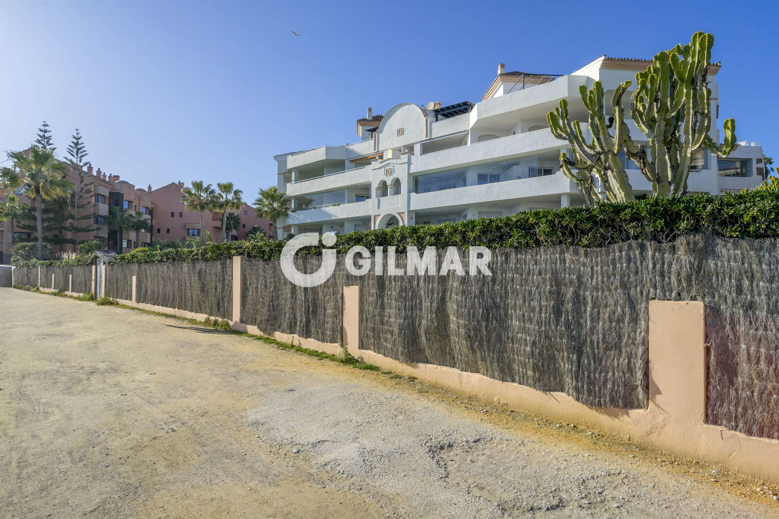 Property slider Gilmar