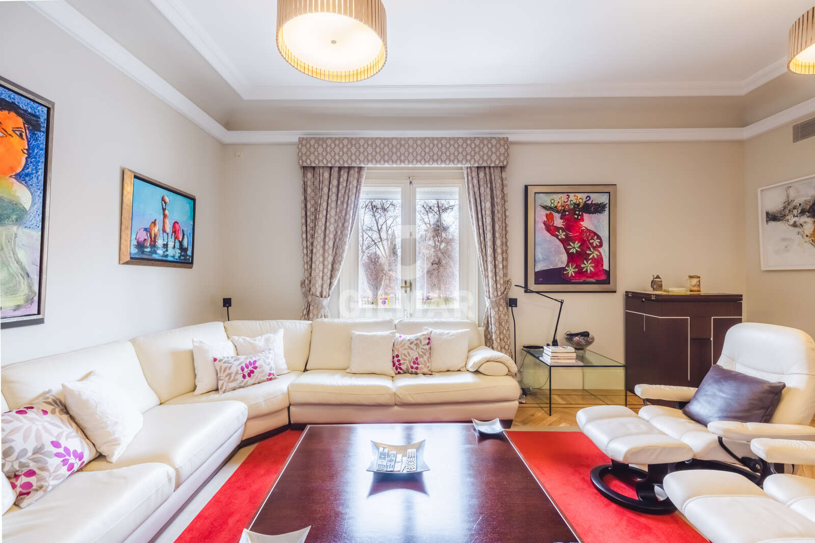 Property slider Gilmar