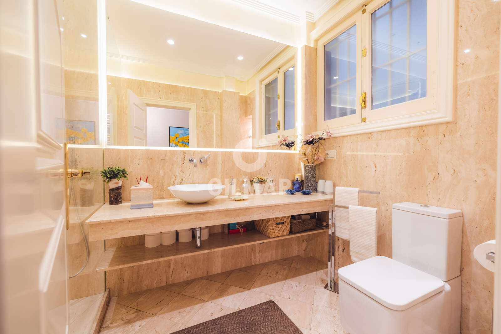 Property slider Gilmar