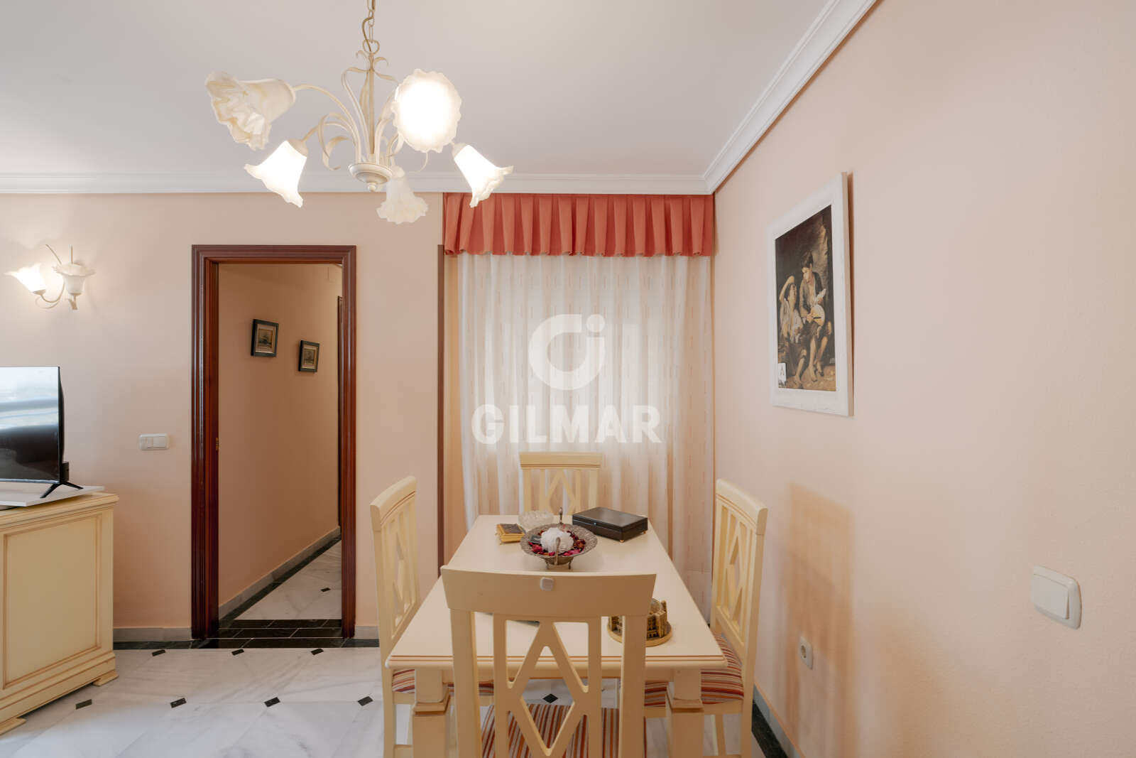Property slider Gilmar