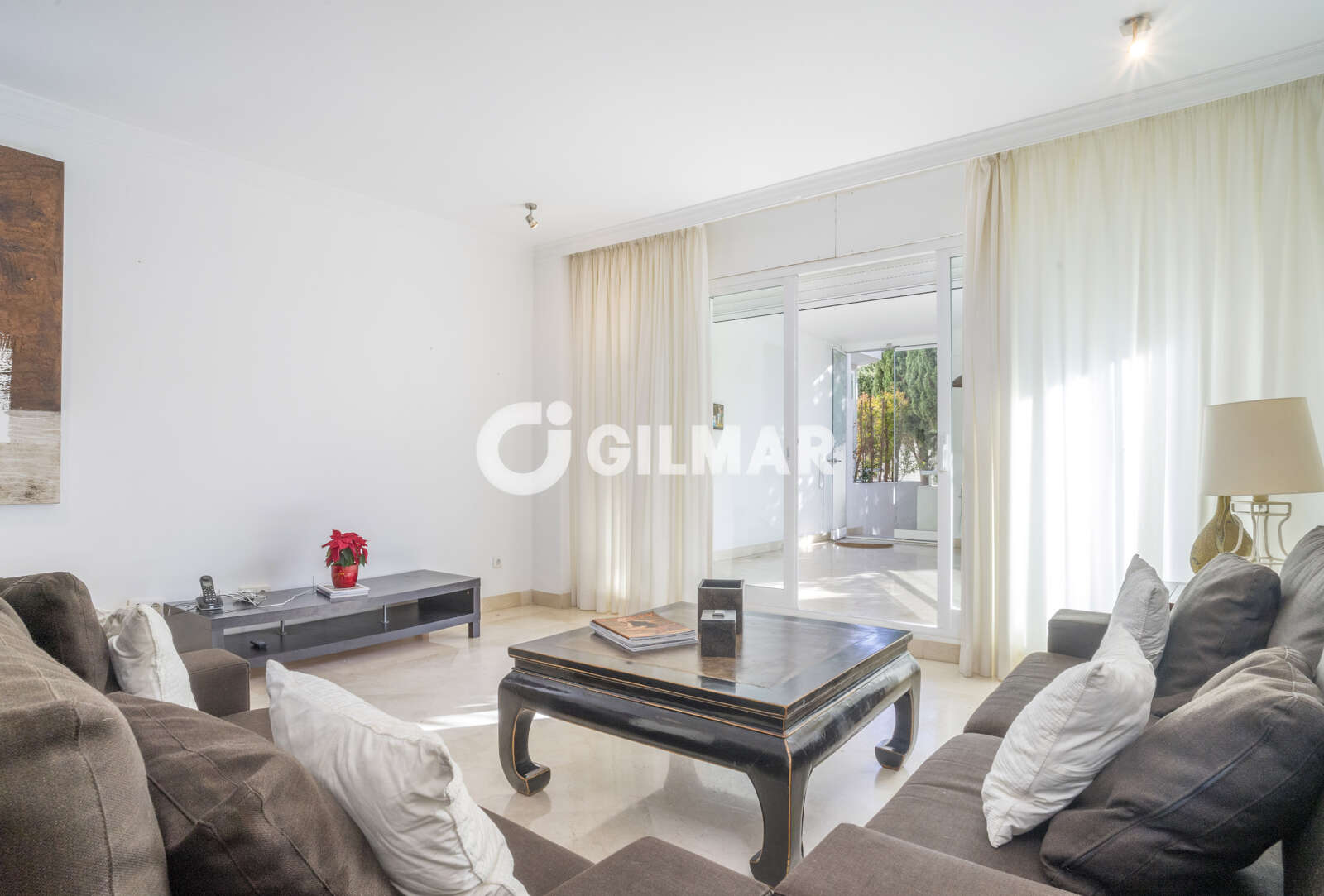 Property slider Gilmar