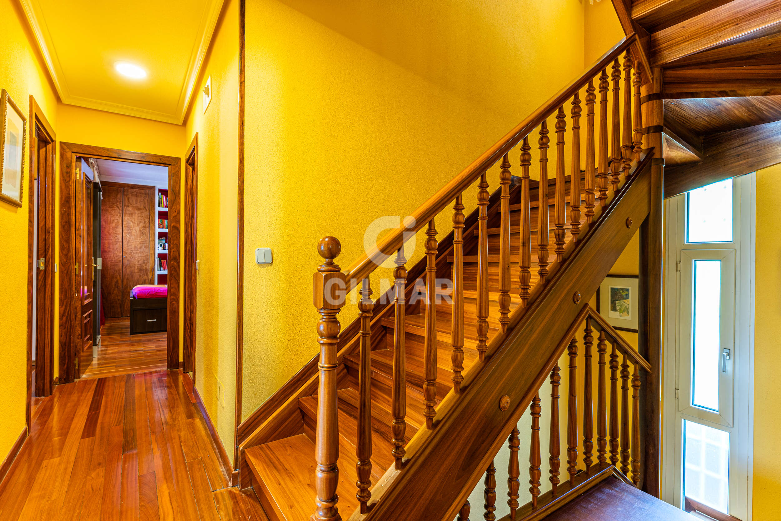 Photo of Semi-detached house