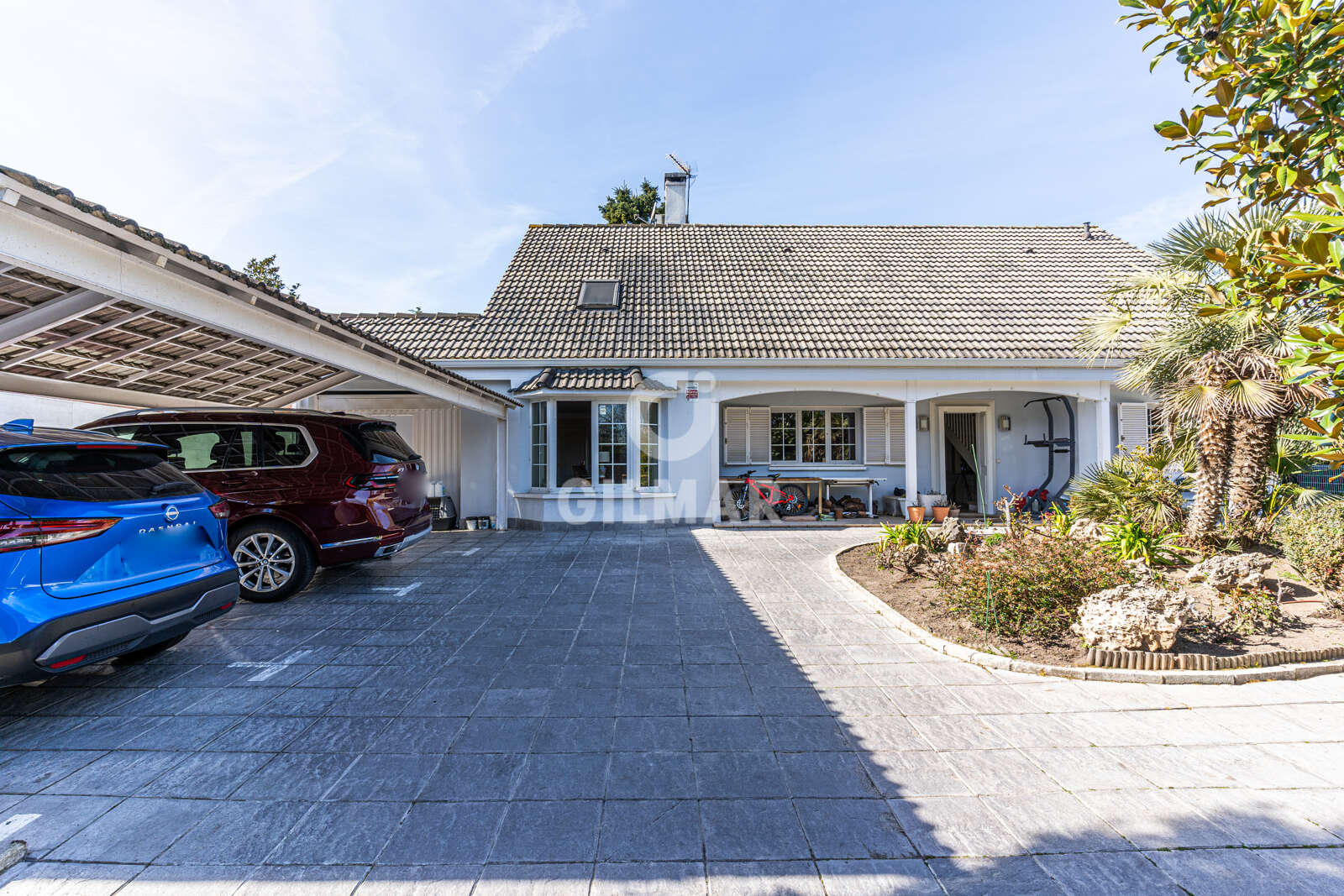 Property slider Gilmar