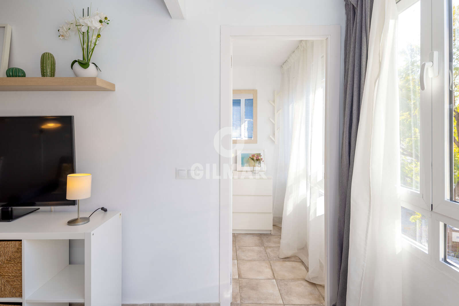 Property slider Gilmar