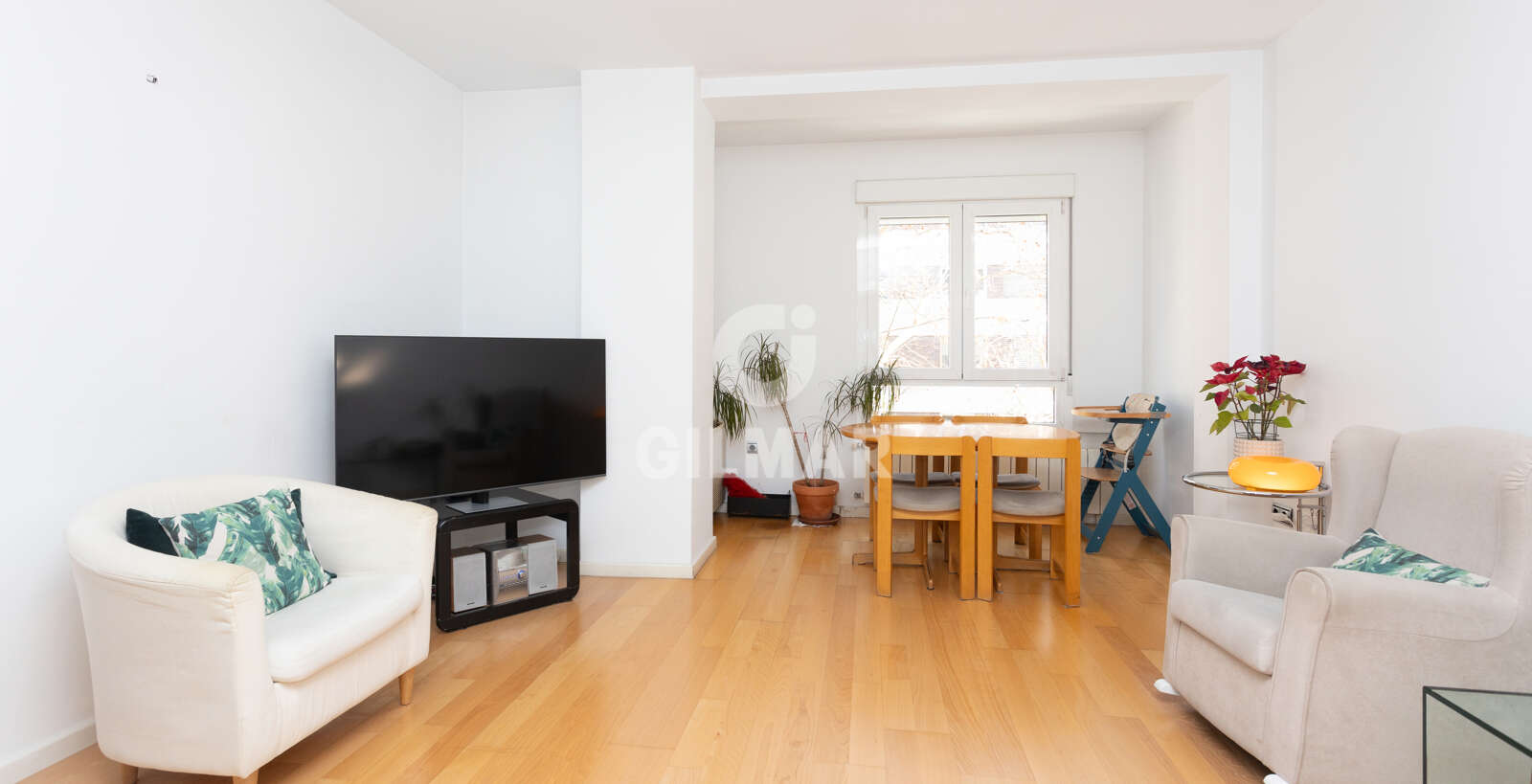 Property slider Gilmar
