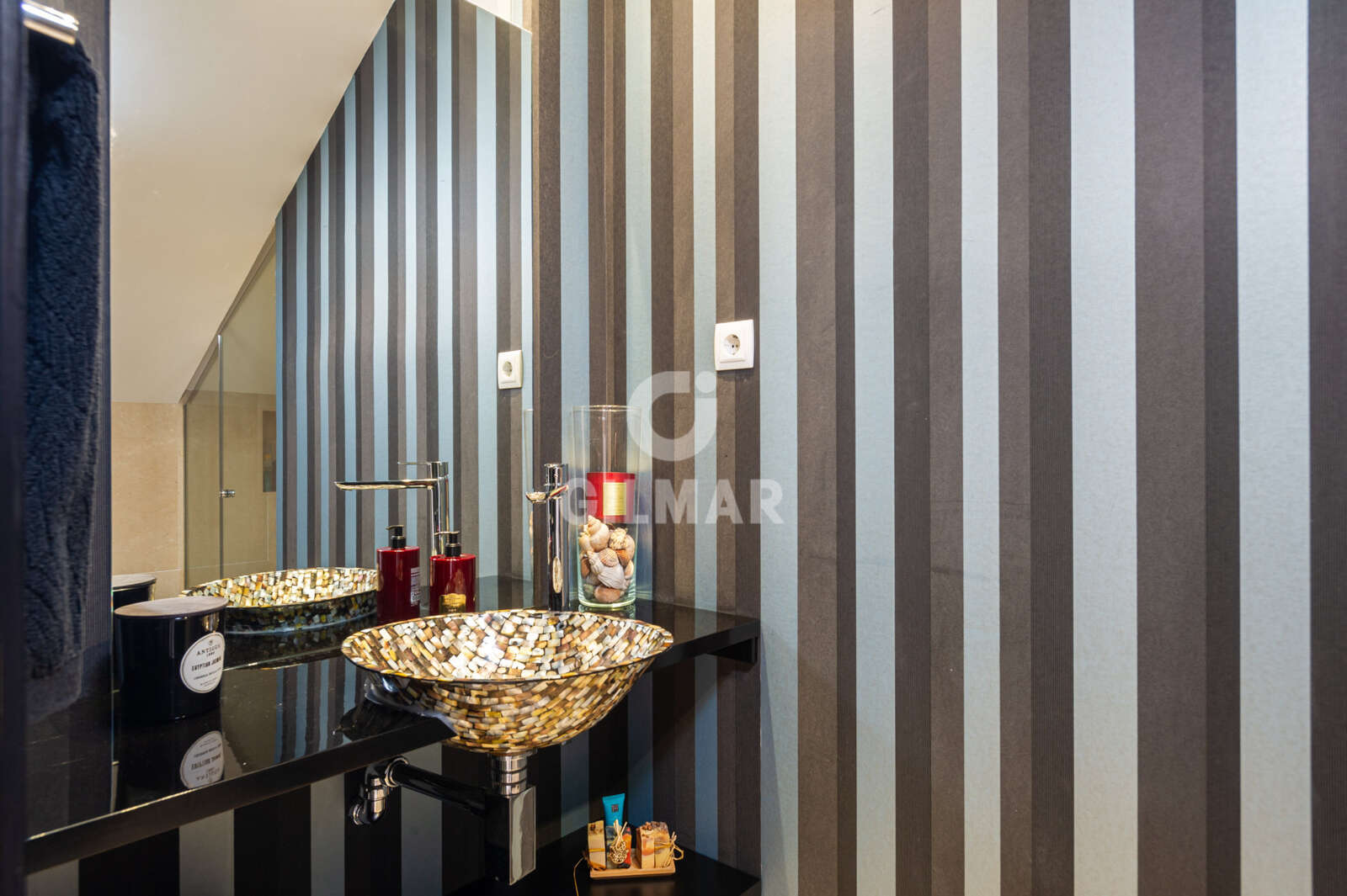 Property slider Gilmar