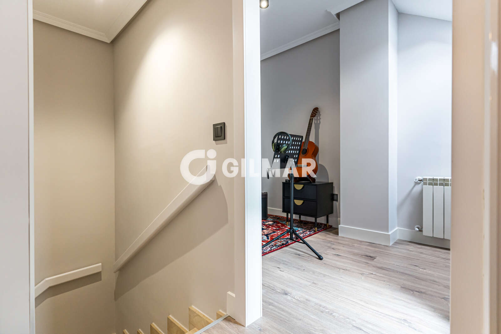 Property slider Gilmar
