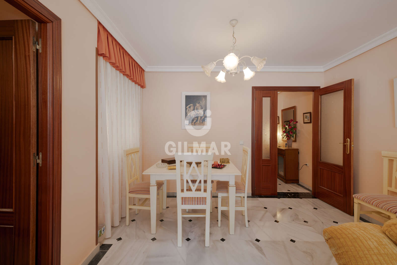 Property slider Gilmar