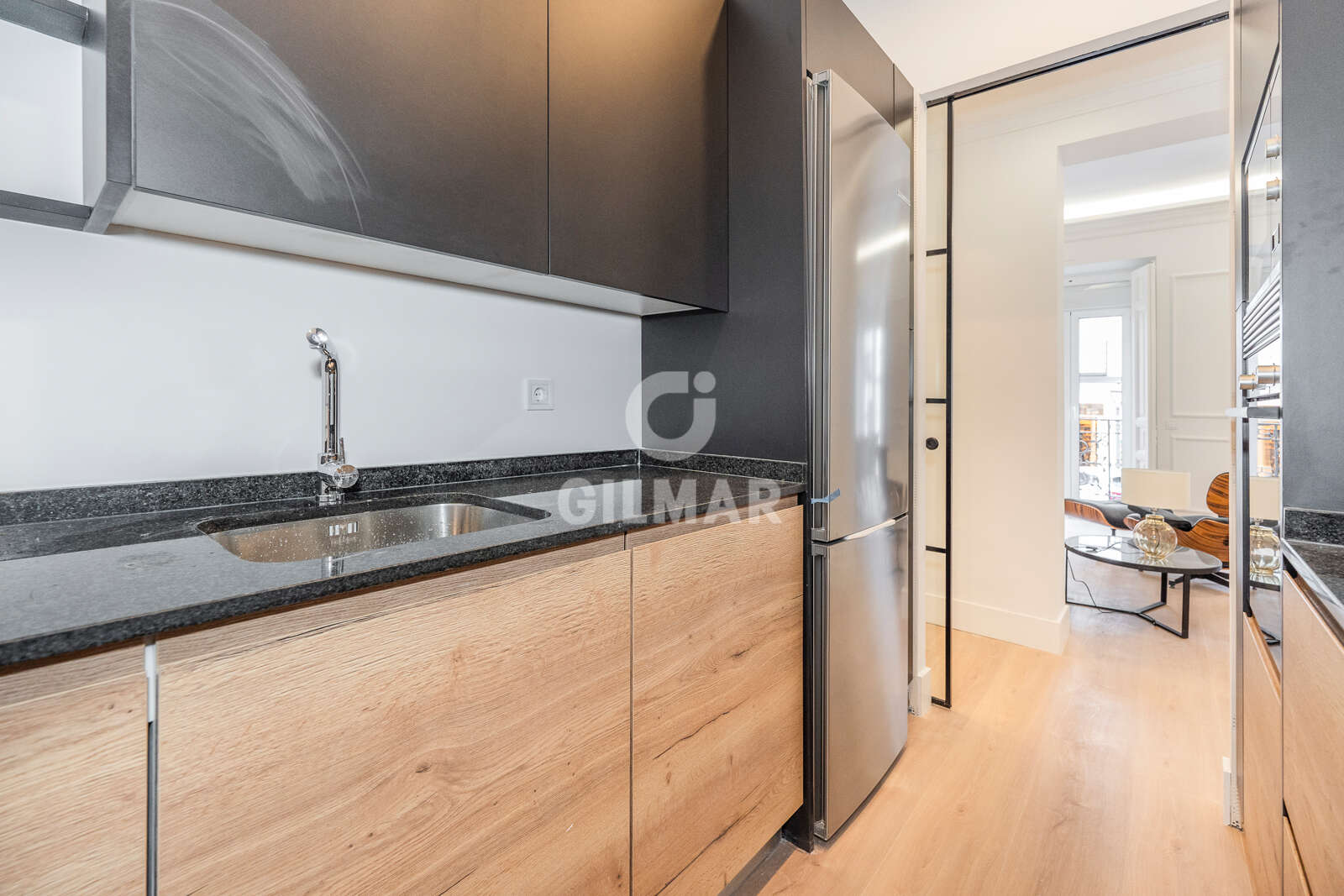 Property slider Gilmar