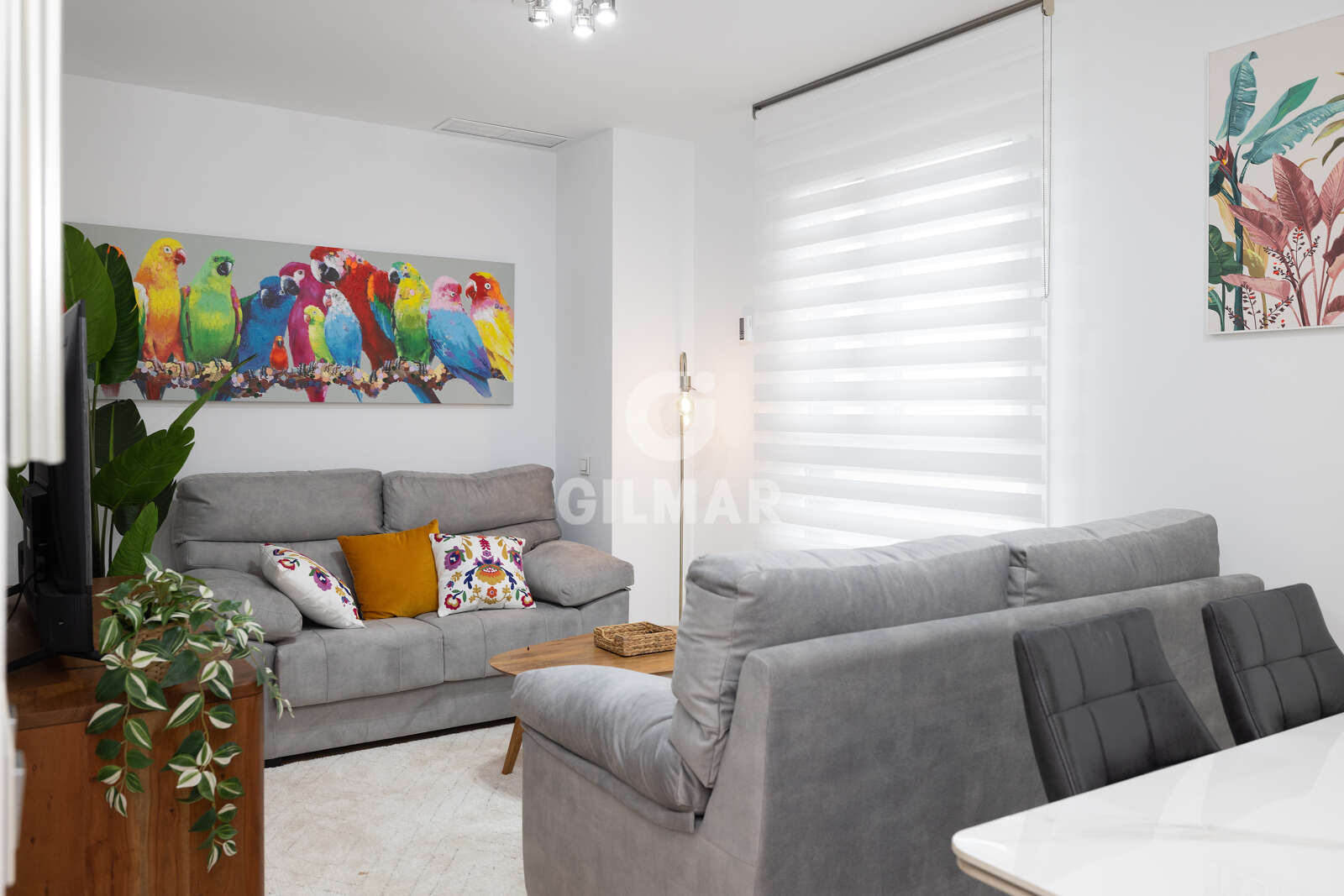 Property slider Gilmar